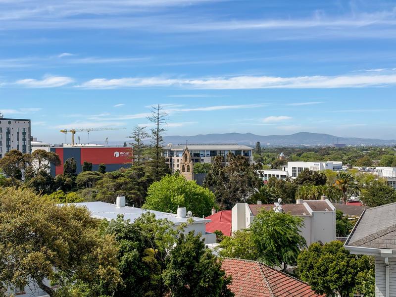 2 Bedroom Property for Sale in Claremont Upper Western Cape